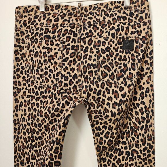 EUC LIKE NEW ZARA ANIMAL PRINT MID RISE SOFT PANTS SIZE 34 WOMENS - Picture 3 of 16